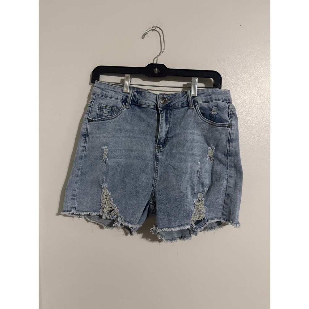 Southern Stitched Womens Light Wash Distressed Denim Shorts Size Large High Rise